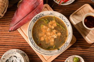 Canh hoa chuối nấu tôm