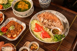 Cá diêu hồng chiên mắm xoài